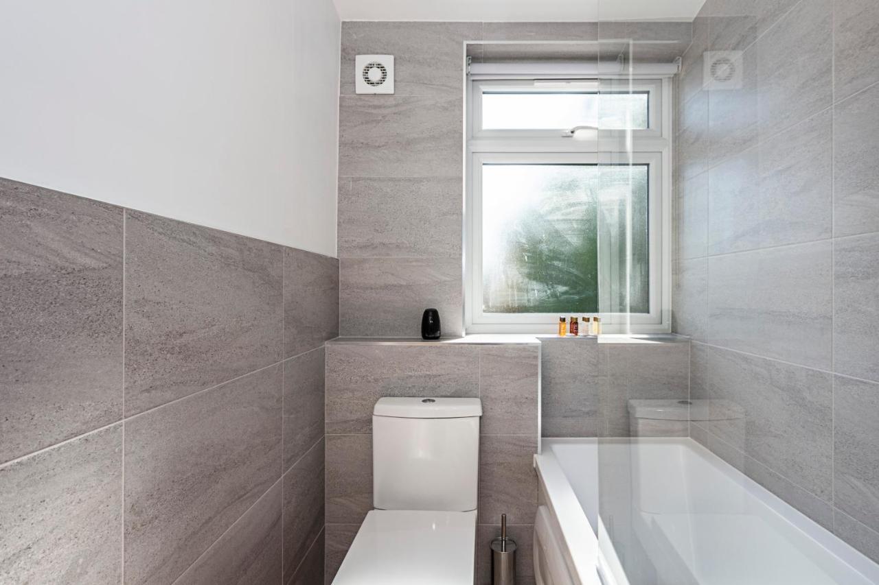 South Woodford 2 Bed En-Suite House London Exterior photo