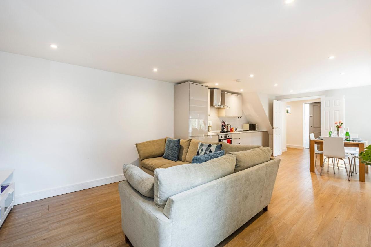 South Woodford 2 Bed En-Suite House London Exterior photo